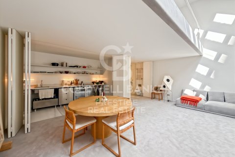 Huoneisto Barcelona, Espanja 83 m2 No. 157814