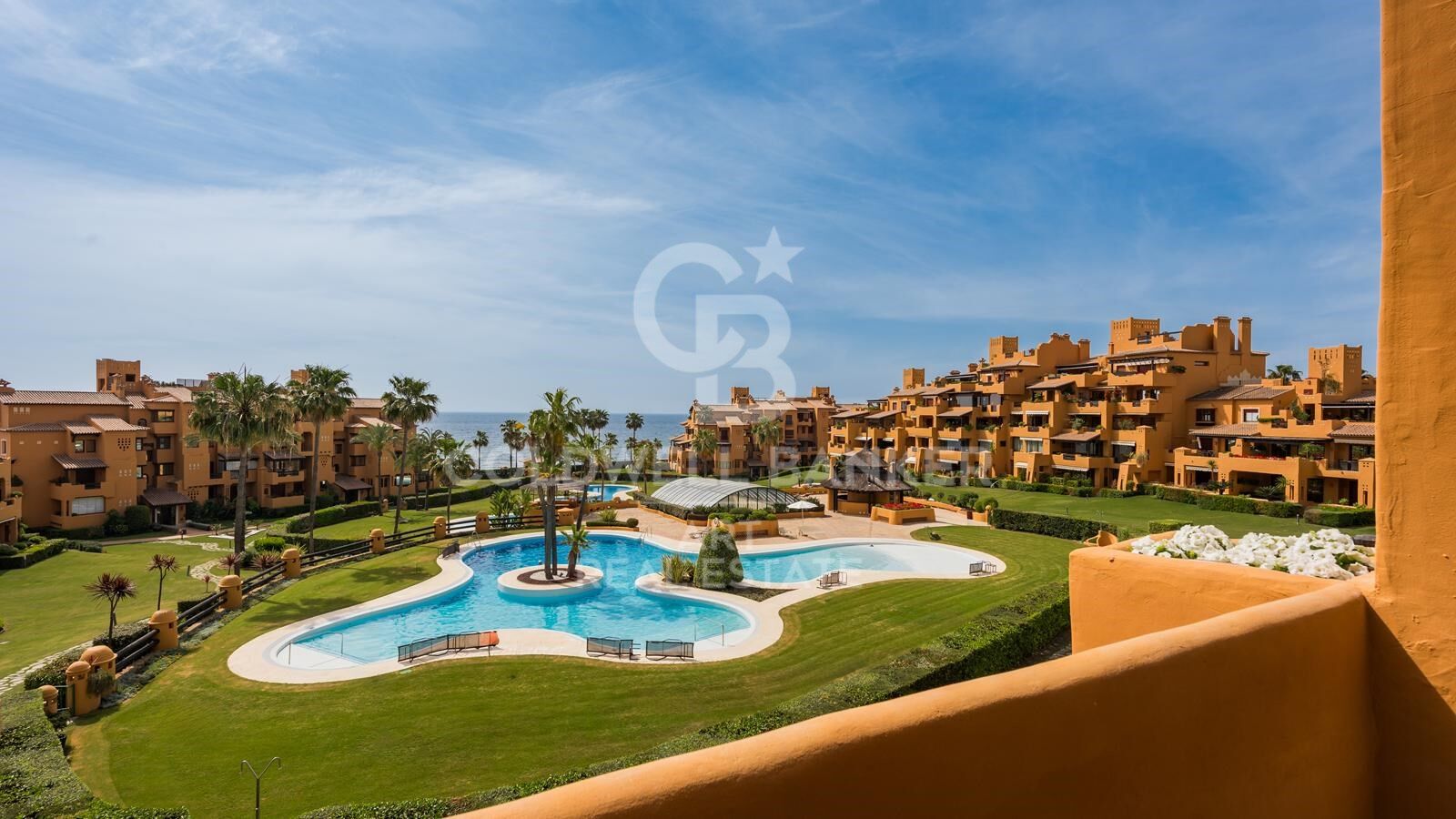 Apartamento en Estepona, Málaga, España 3 dormitorios, 134 m2 No. 157812