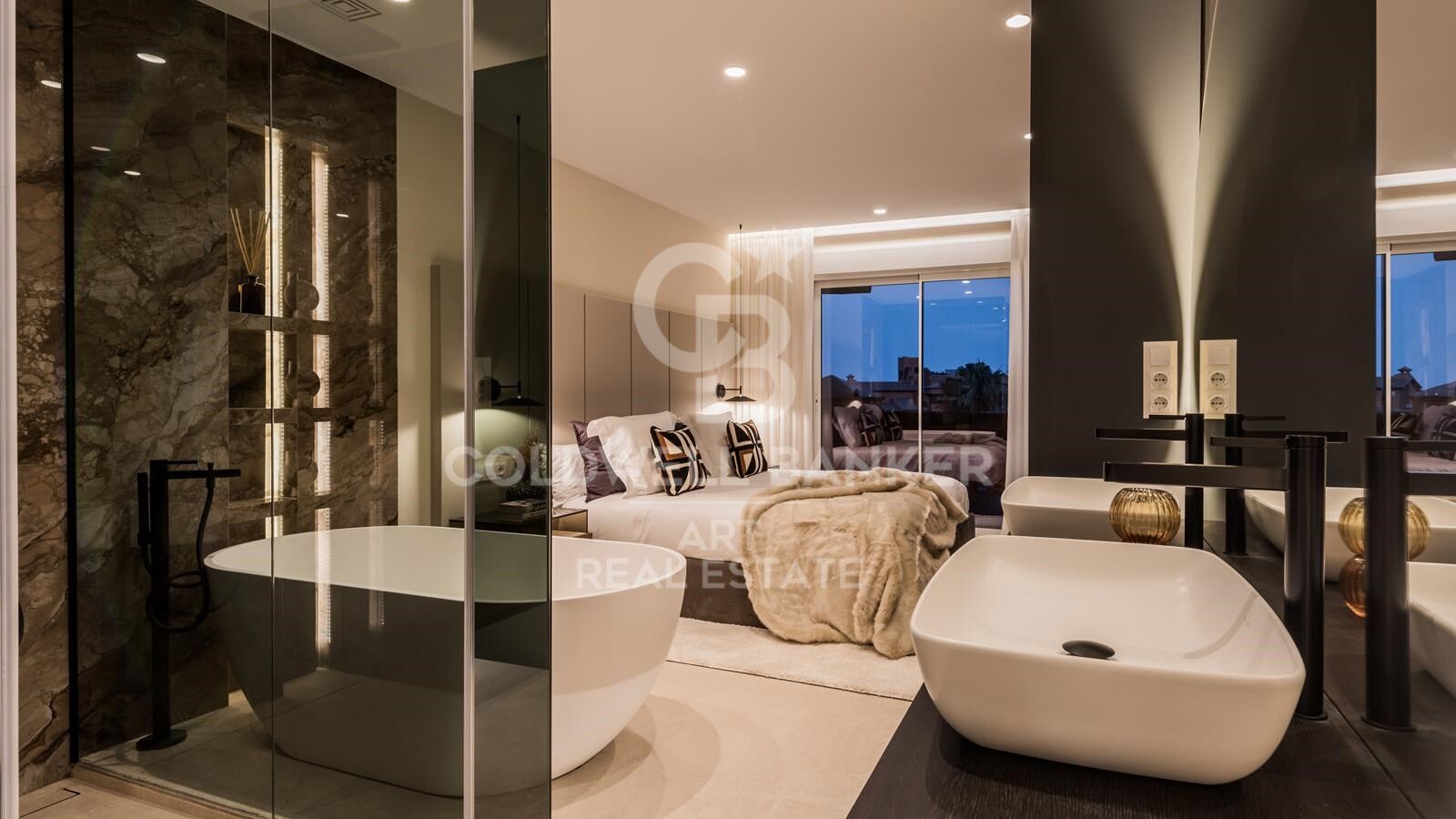 Apartamento en Estepona, Málaga, España 3 dormitorios, 134 m2 No. 157812