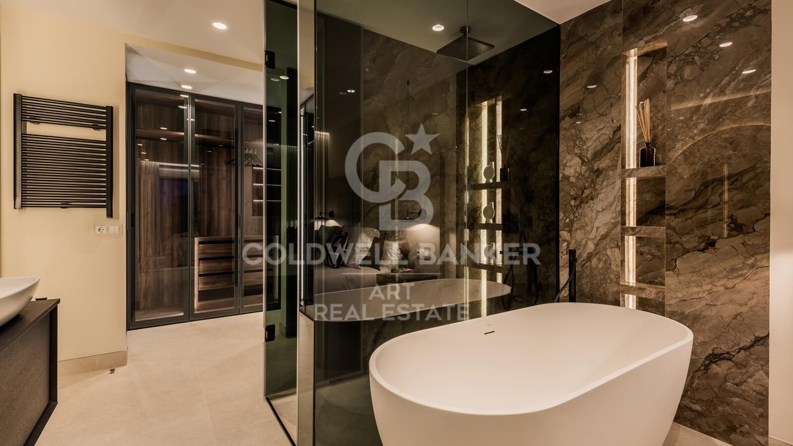 Apartamento en Estepona, Málaga, España 3 dormitorios, 134 m2 No. 157812