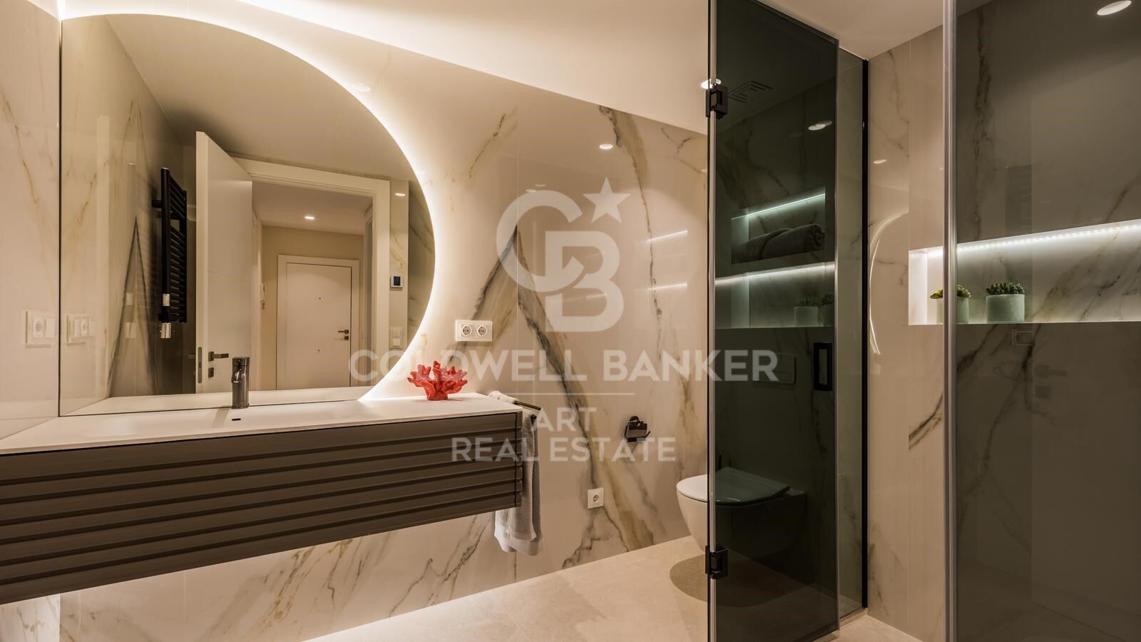 Apartamento en Estepona, Málaga, España 3 dormitorios, 134 m2 No. 157812