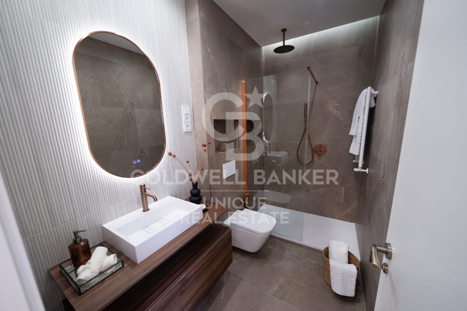 Apartment in Madrid, Spain 2 bedrooms, 93 sq.m. No. 157809