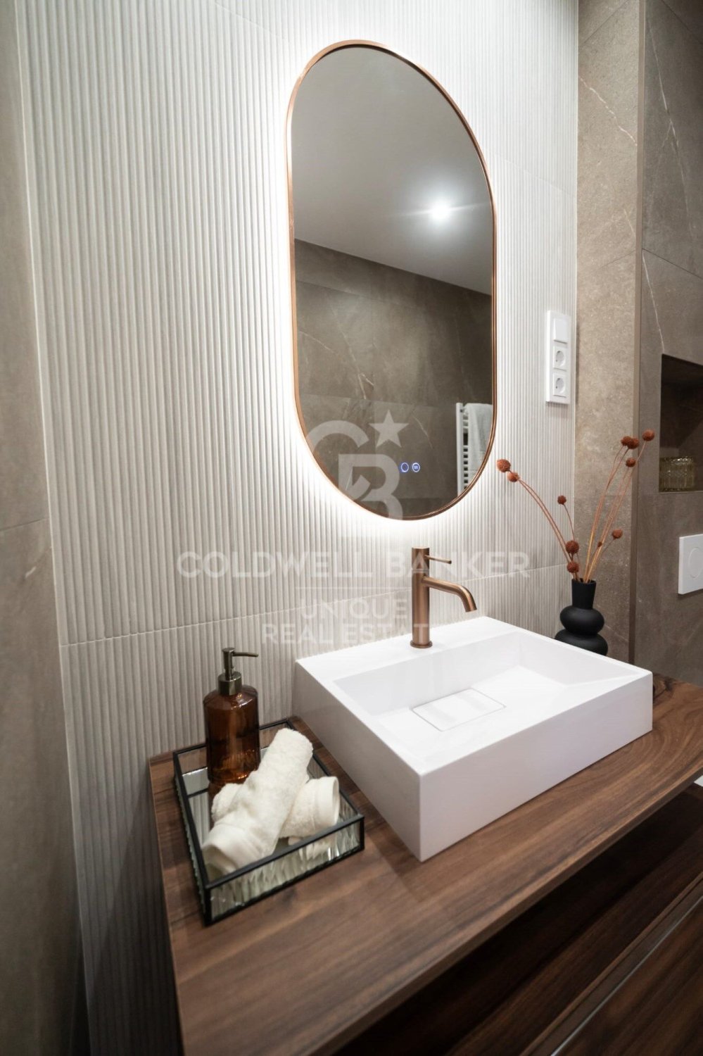 Apartment in Madrid, Spain 2 bedrooms, 93 sq.m. No. 157809