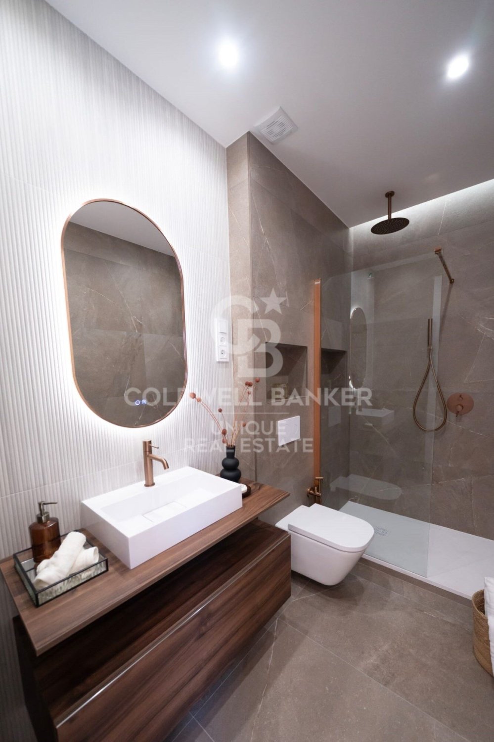 Apartment in Madrid, Spain 2 bedrooms, 93 sq.m. No. 157809