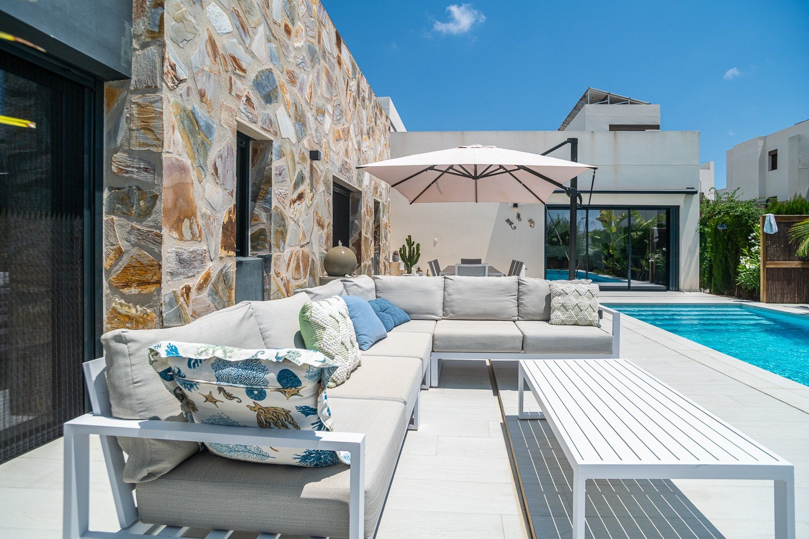 Villa i Algorfa, Alicante, Spanien 3 sovrum, 120 kvm. Nr. 194575