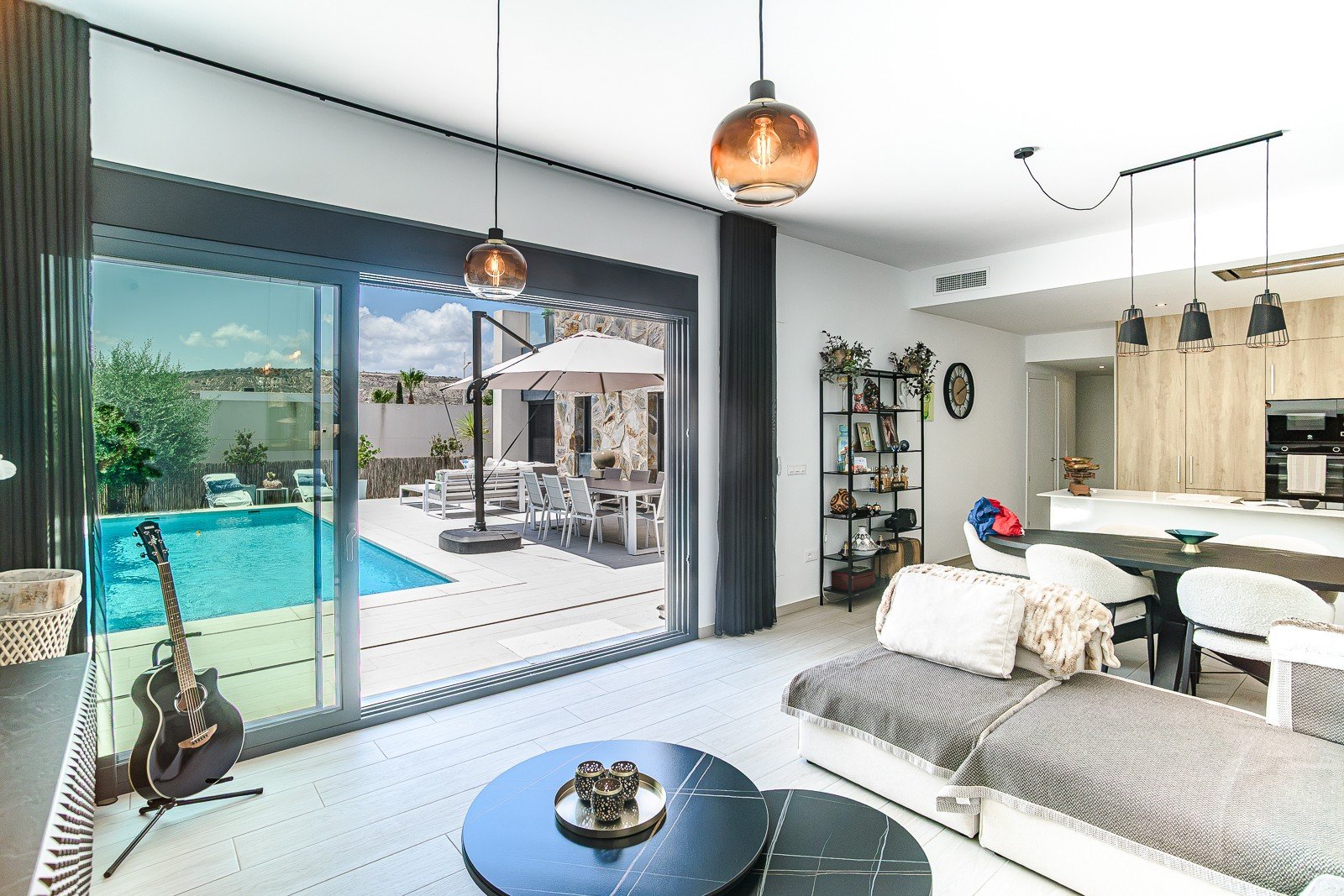 Villa i Algorfa, Alicante, Spanien 3 sovrum, 120 kvm. Nr. 194575