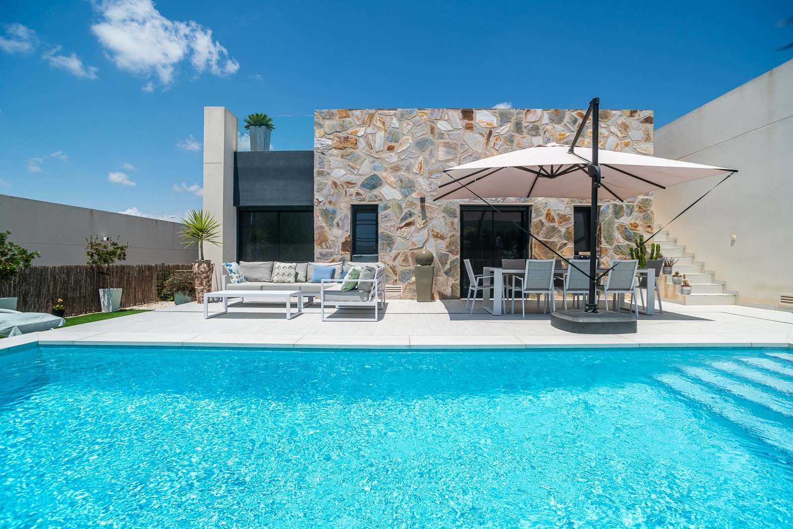 Villa i Algorfa, Alicante, Spanien 3 sovrum, 120 kvm. Nr. 194575