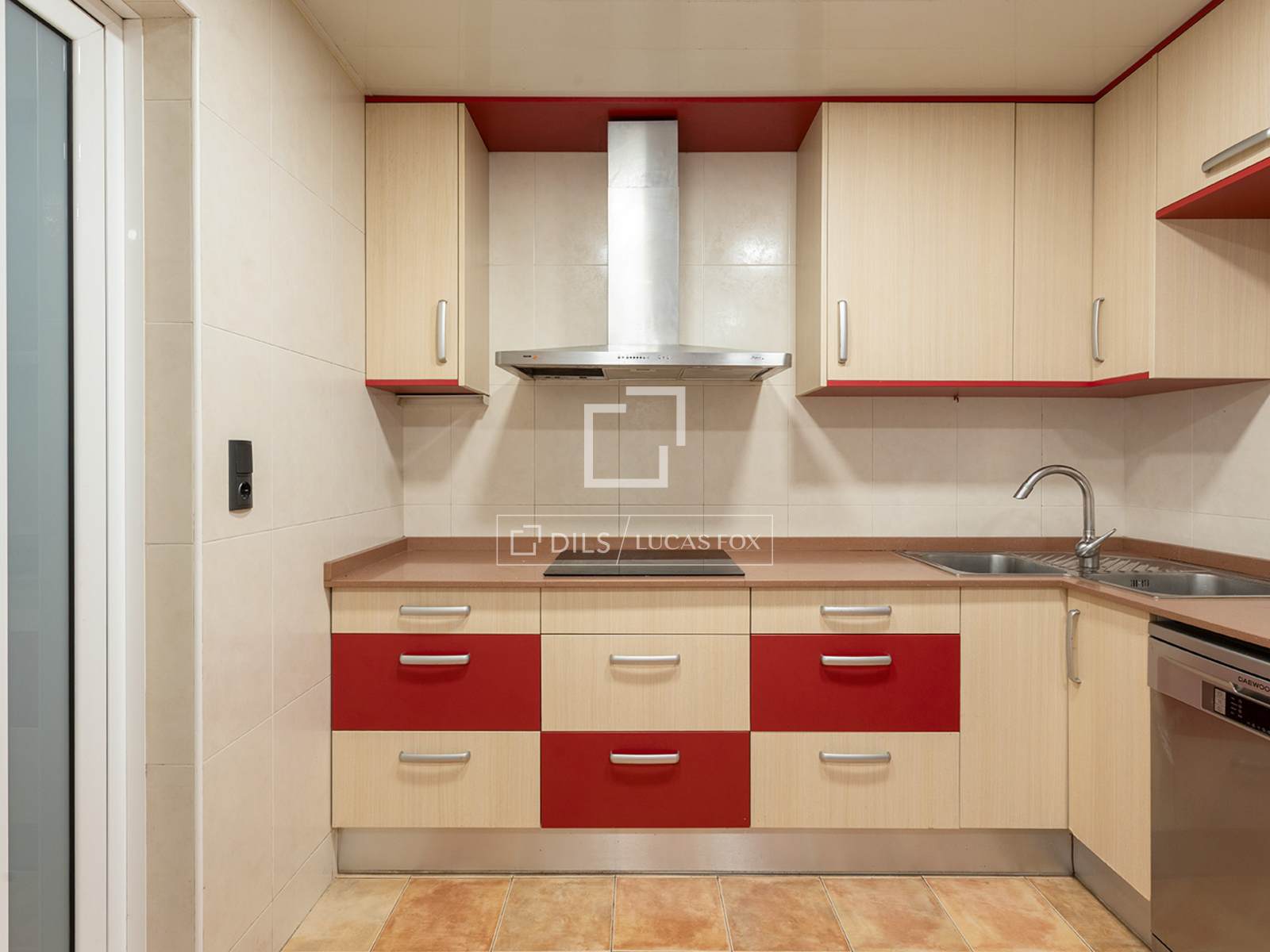 Apartment in Barcelona, Spain 2 bedrooms, 66 sq.m. No. 192641
