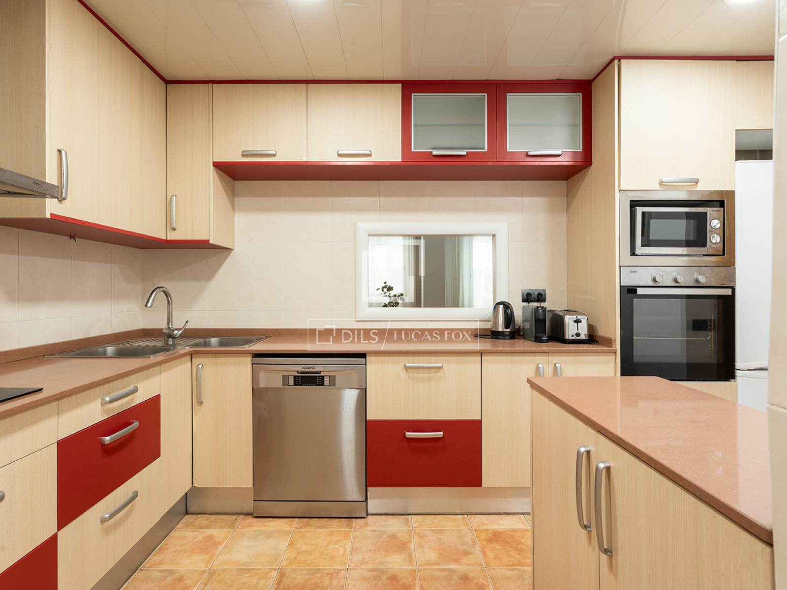 Apartment in Barcelona, Spain 2 bedrooms, 66 sq.m. No. 192641