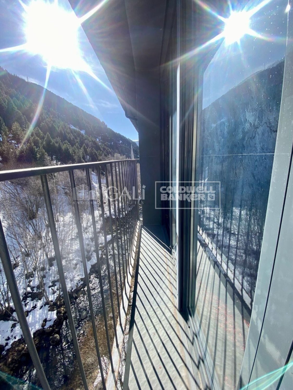 Ático en Principado De Andorra (Ninguna Poblacion Tiene C.P.), Lérida, España 2 dormitorios, 70 m2 No. 156744