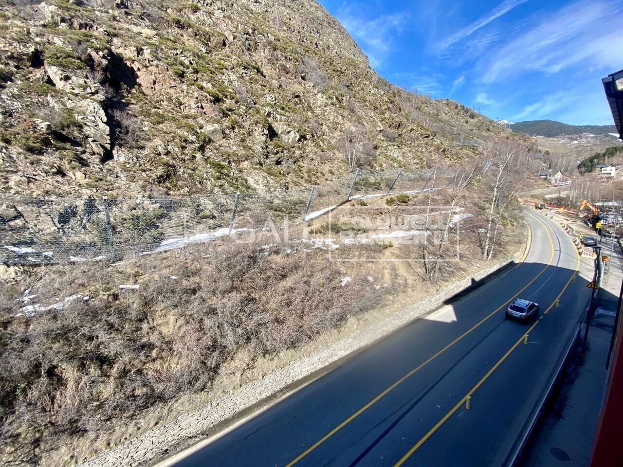 Ático en Principado De Andorra (Ninguna Poblacion Tiene C.P.), Lérida, España 2 dormitorios, 70 m2 No. 156744