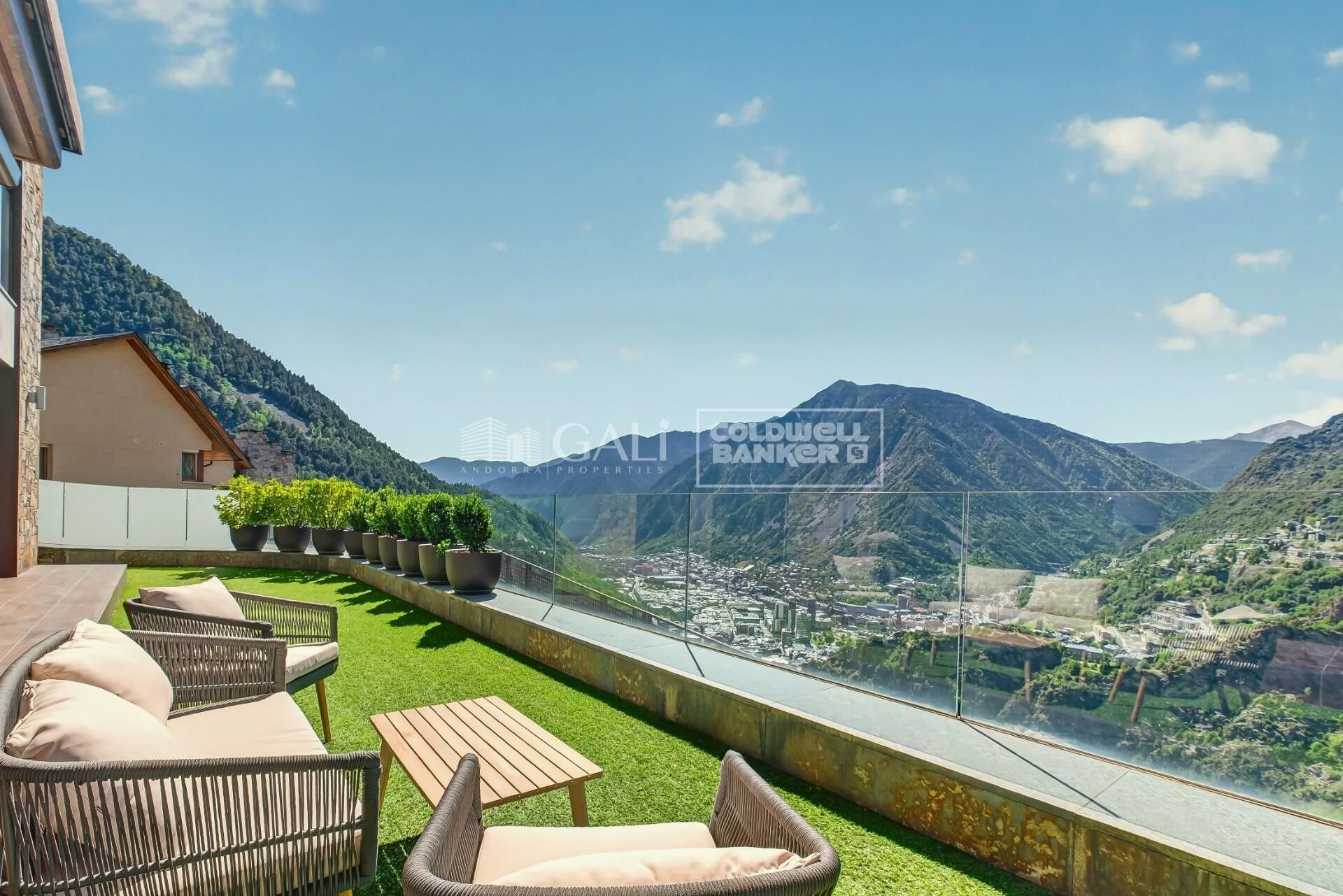 Apartament w Principado De Andorra (Ninguna Poblacion Tiene C.P.), Lleida, Hiszpania 4 sypialnie, 145 mkw. nr 156741