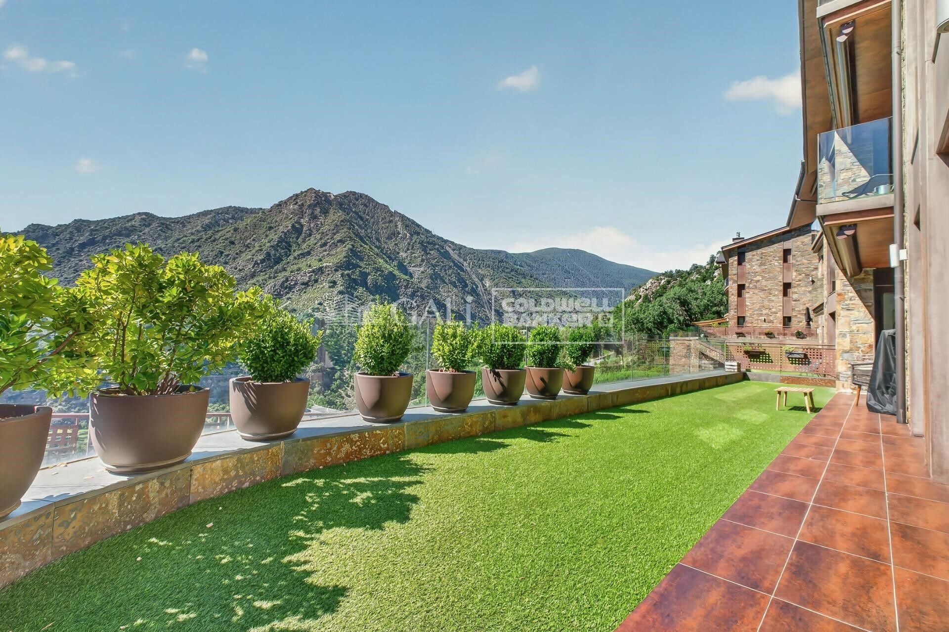 Apartament w Principado De Andorra (Ninguna Poblacion Tiene C.P.), Lleida, Hiszpania 4 sypialnie, 145 mkw. nr 156741