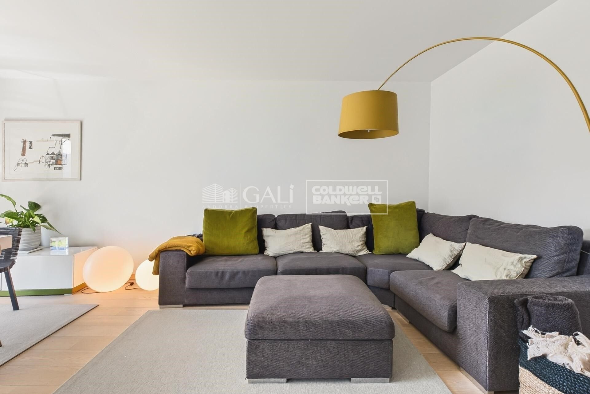 Apartament w Principado De Andorra (Ninguna Poblacion Tiene C.P.), Lleida, Hiszpania 4 sypialnie, 145 mkw. nr 156741