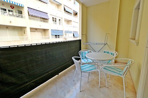 Huoneisto Torrevieja, Alicante, Espanja 2 makuuhuonetta, 79 m2 No. 194433