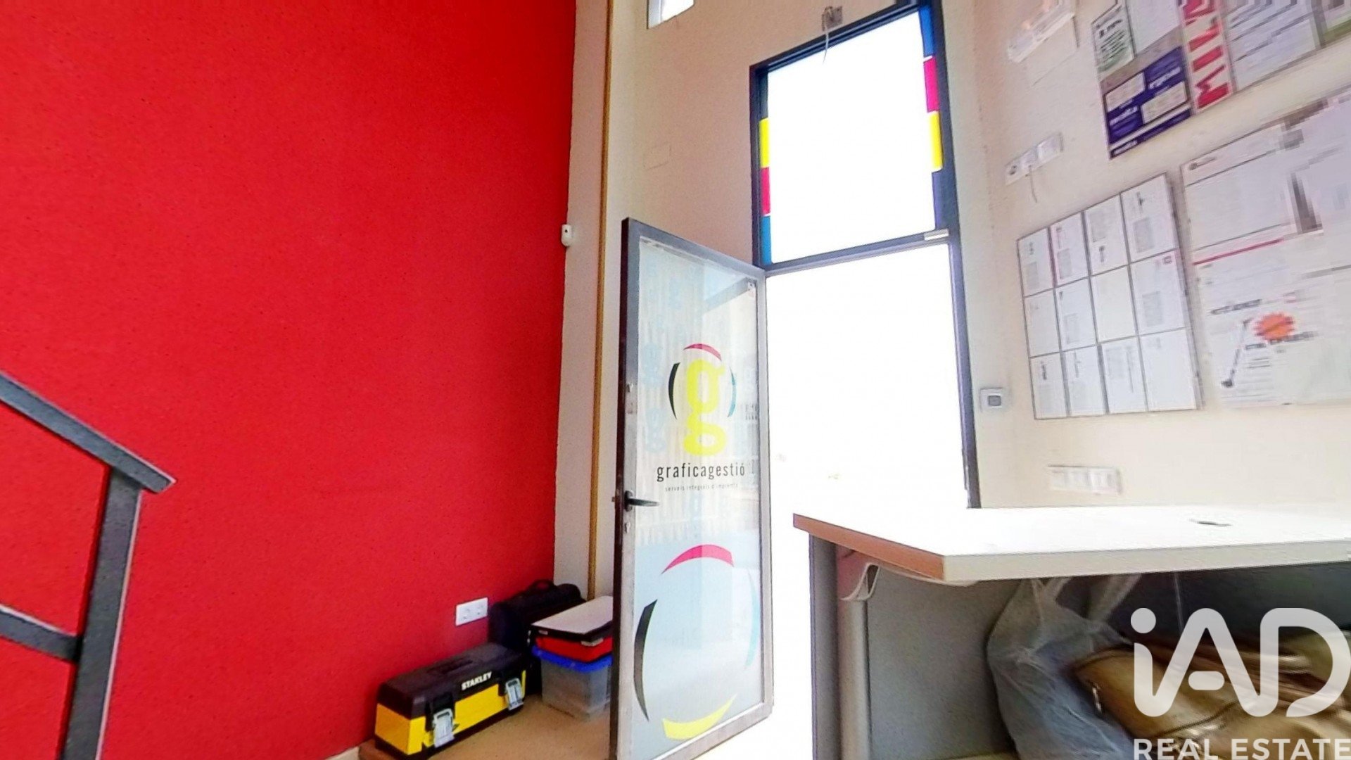 Commercial property in Les Borges Blanques, Lleida, Spain 37 sq.m. No. 185521