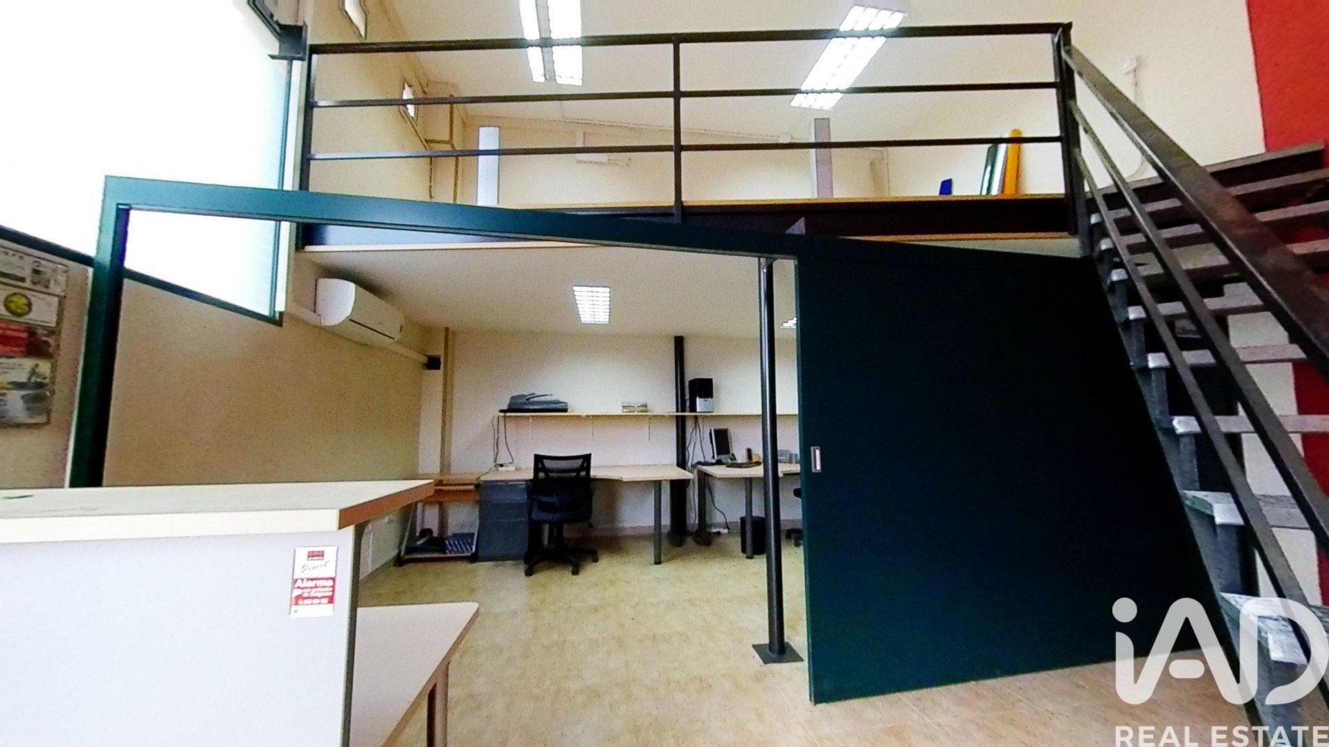 Commercial property in Les Borges Blanques, Lleida, Spain 37 sq.m. No. 185521