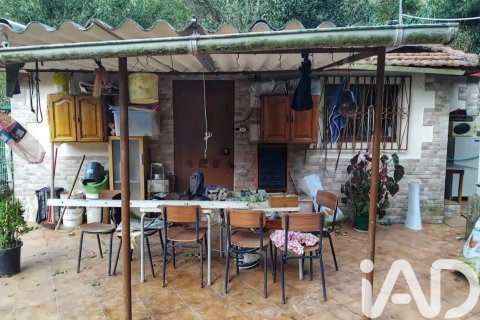 Land plot à Zierbena, Biscay, Espagne 2000 m2 No. 185526