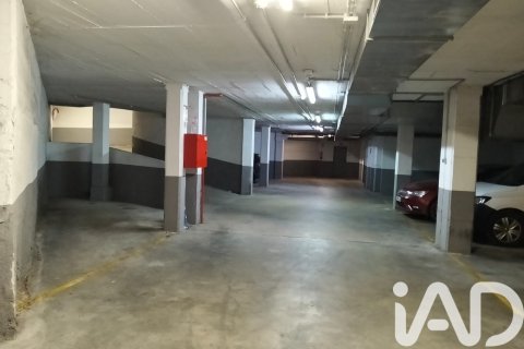 Garaje en Reus, Tarragona, España 17 m2 No. 185527