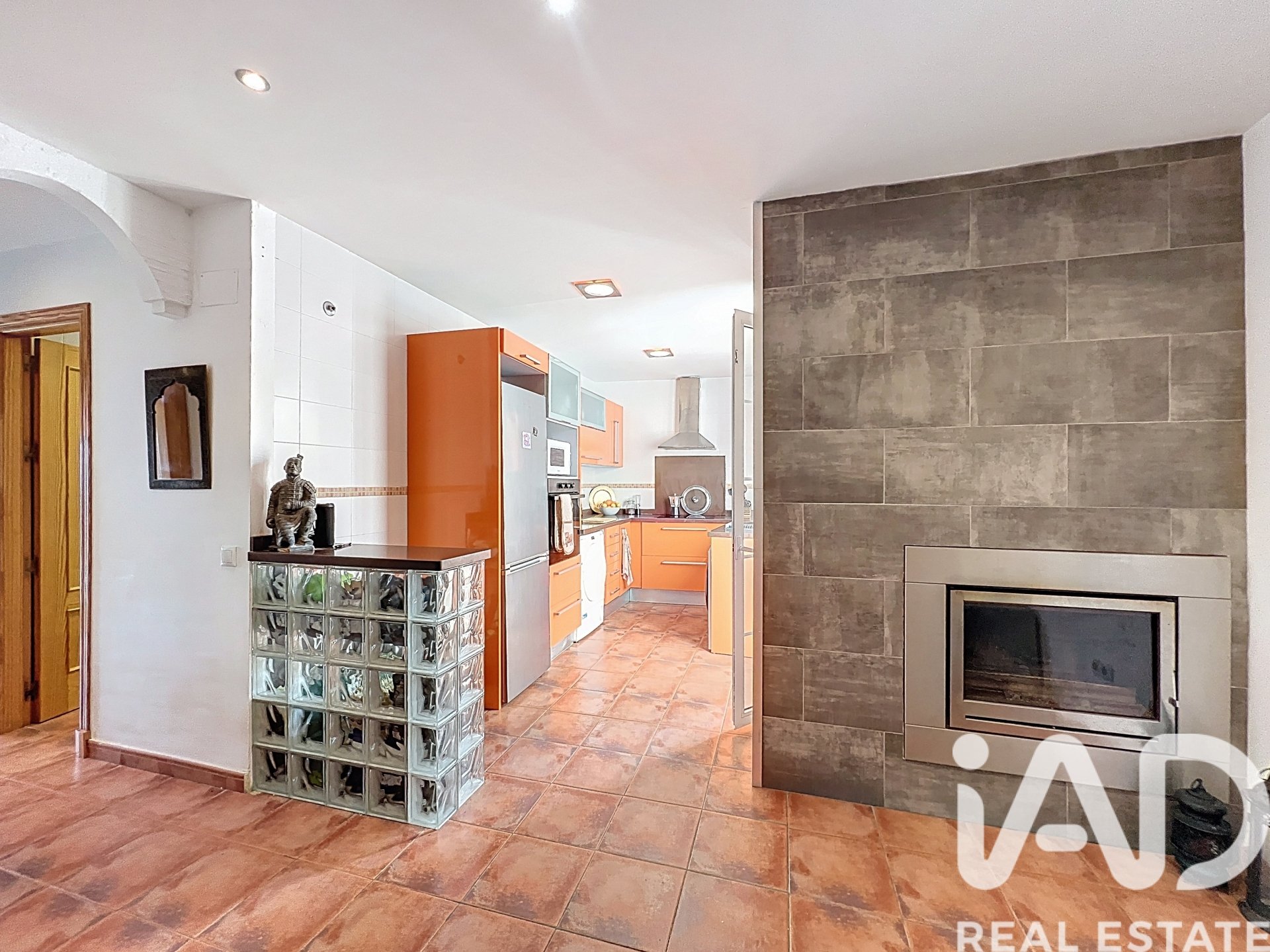 Huoneisto Facinas, Cadiz, Espanja 2 makuuhuonetta, 73.84 m2 No. 152465