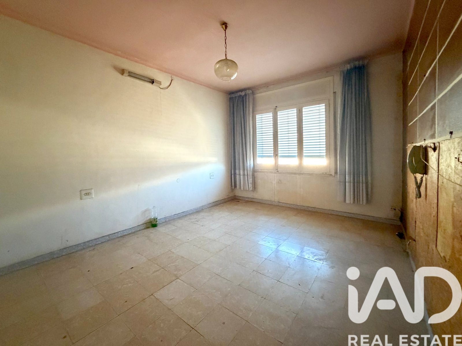 Lokal usługowy w Canet de Mar, Barcelona, Hiszpania 902 mkw. nr 152466