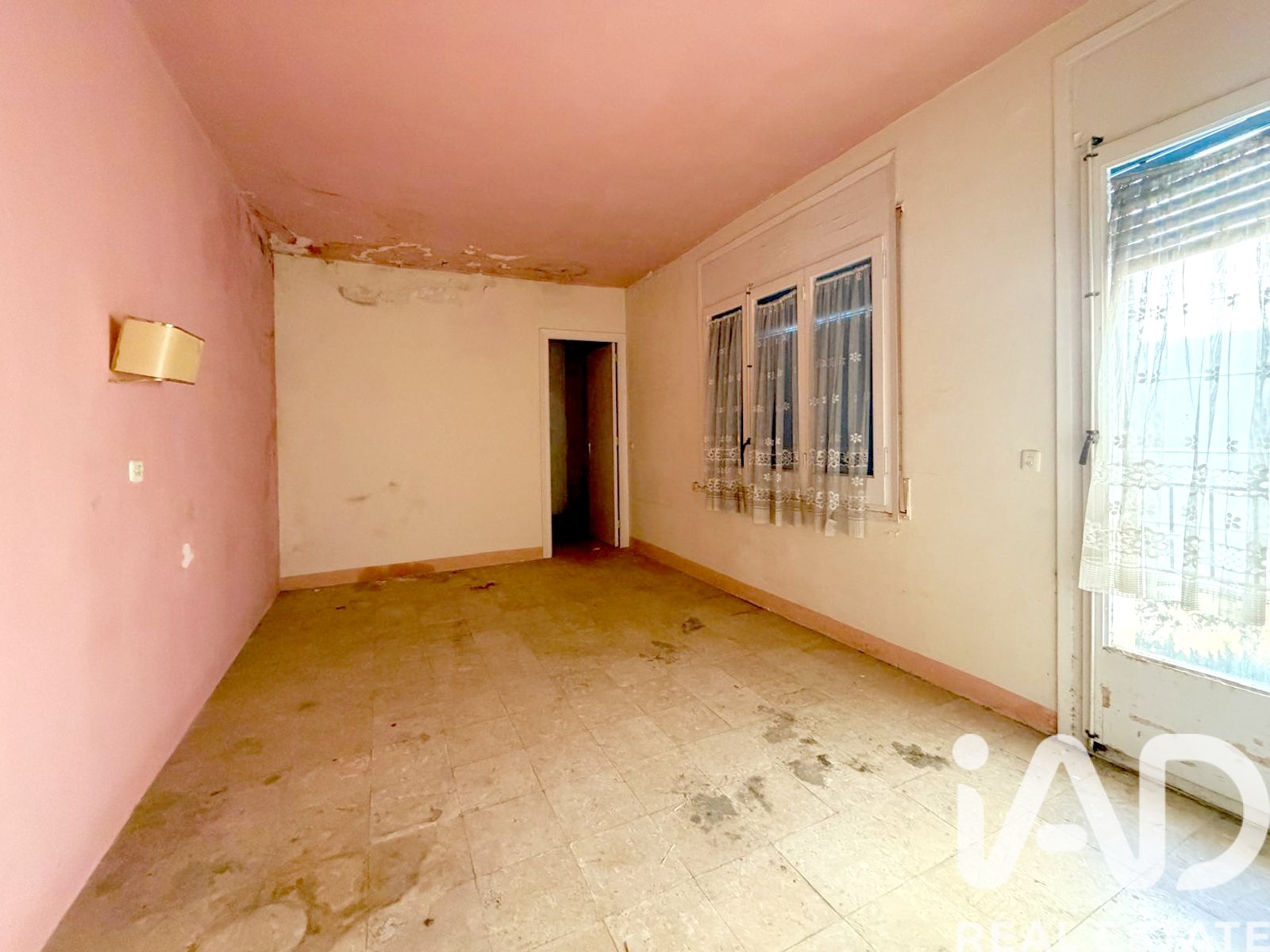 Lokal usługowy w Canet de Mar, Barcelona, Hiszpania 902 mkw. nr 152466