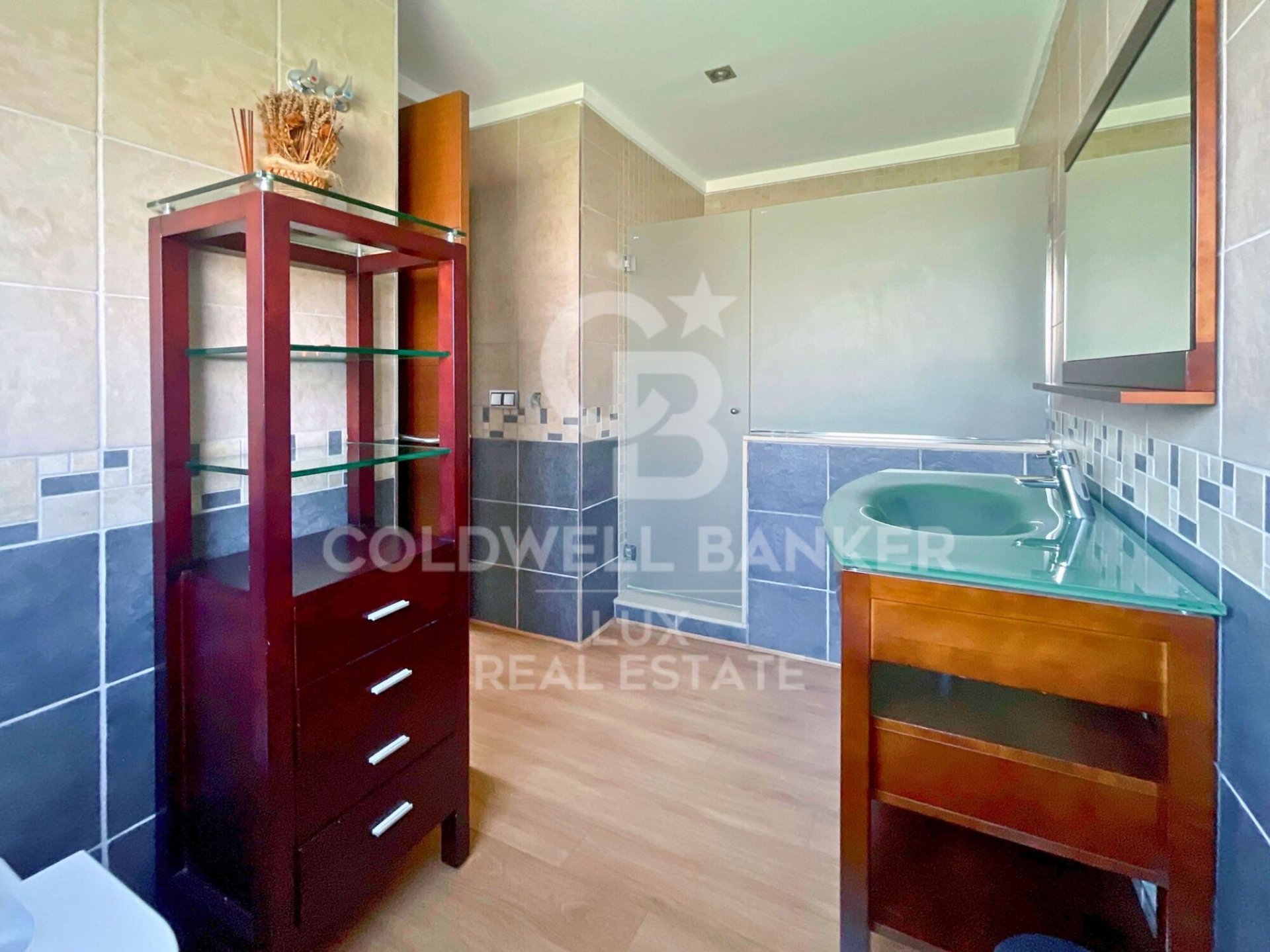 Dom w Peralada, Girona, Hiszpania 6 sypialni, 445 mkw. nr 160307