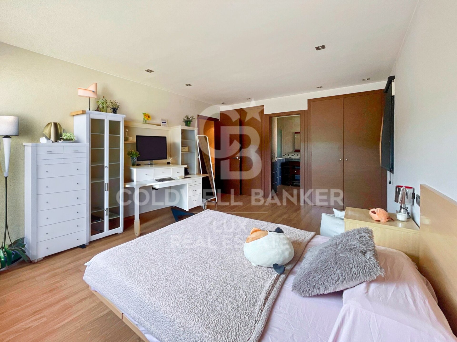 Dom w Peralada, Girona, Hiszpania 6 sypialni, 445 mkw. nr 160307