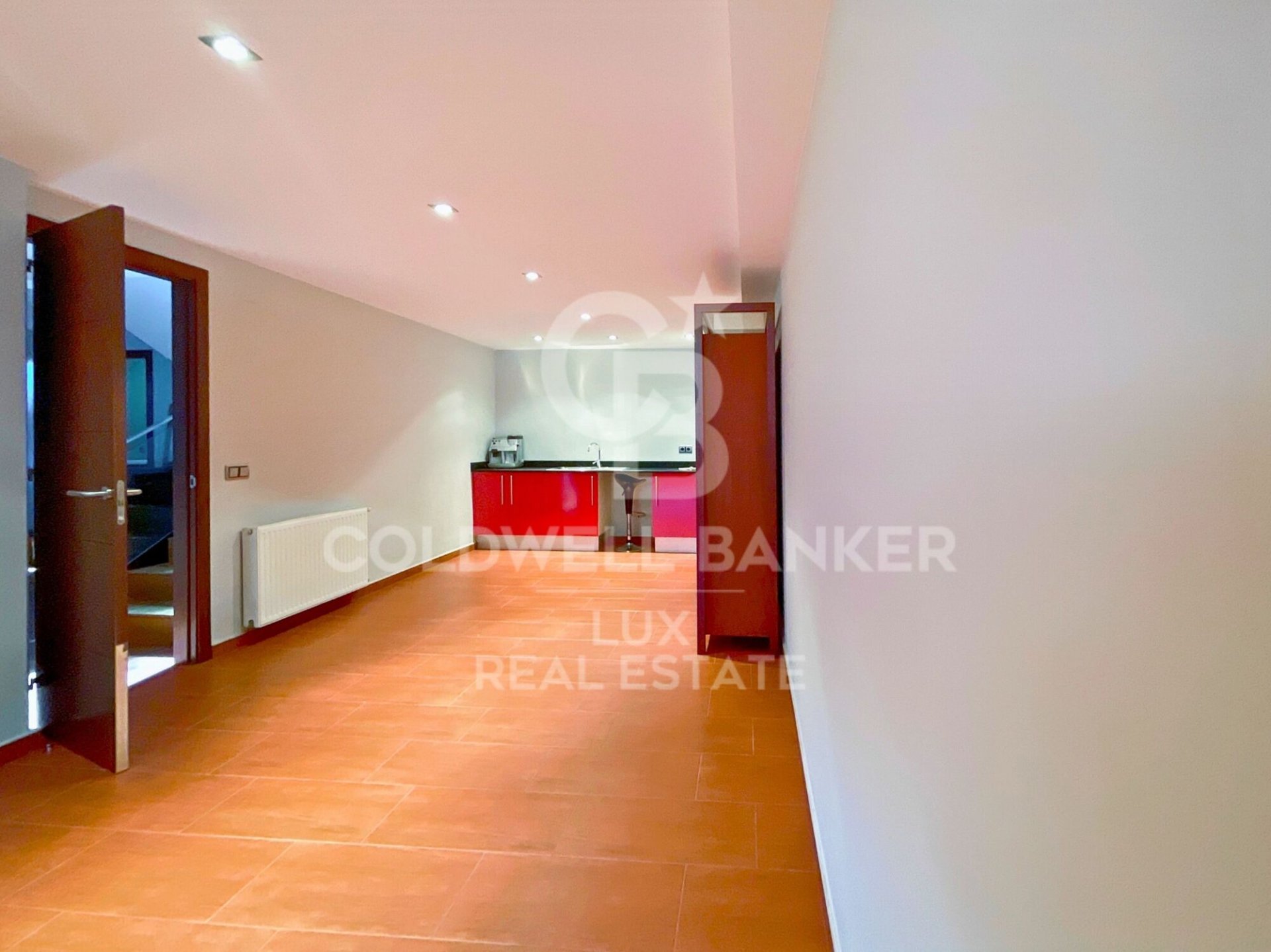 Dom w Peralada, Girona, Hiszpania 6 sypialni, 445 mkw. nr 160307