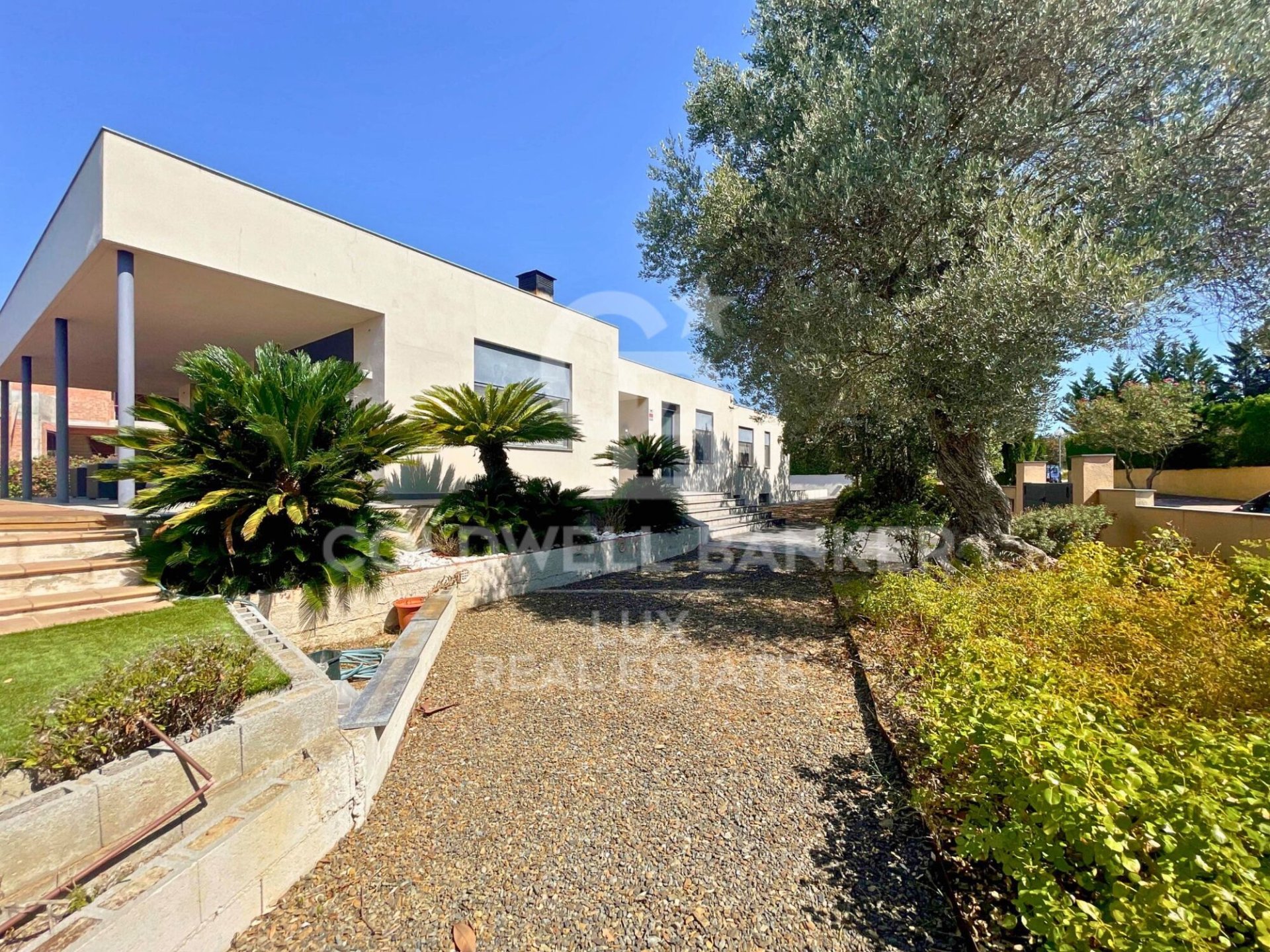 Dom w Peralada, Girona, Hiszpania 6 sypialni, 445 mkw. nr 160307