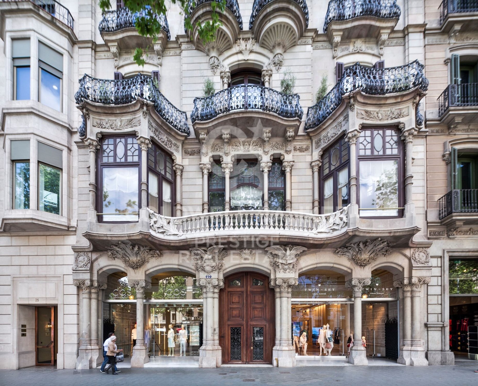 Apartament w Barcelona, Hiszpania 5 sypialni, 944 mkw. nr 160377