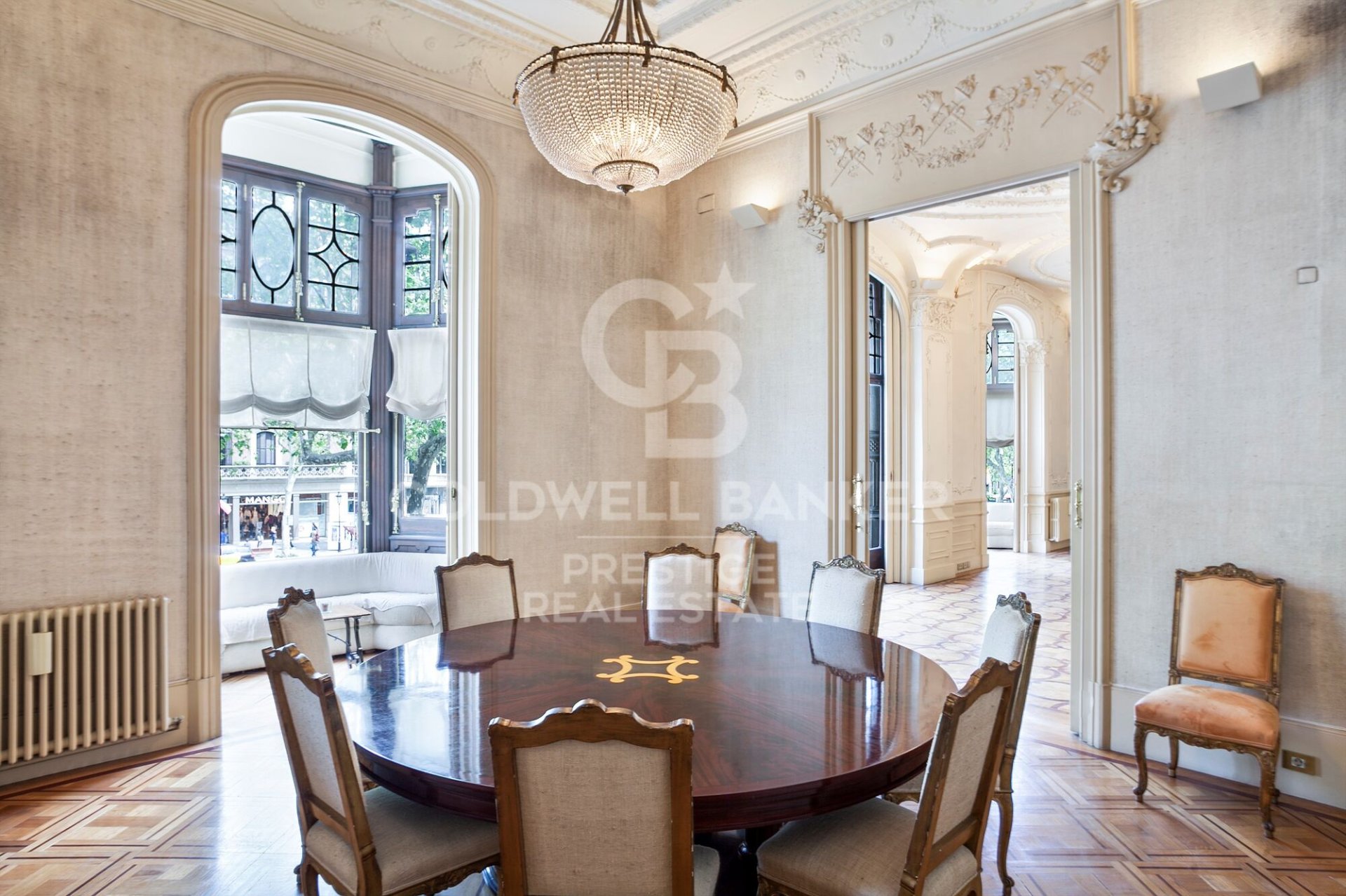 Apartament w Barcelona, Hiszpania 5 sypialni, 944 mkw. nr 160377