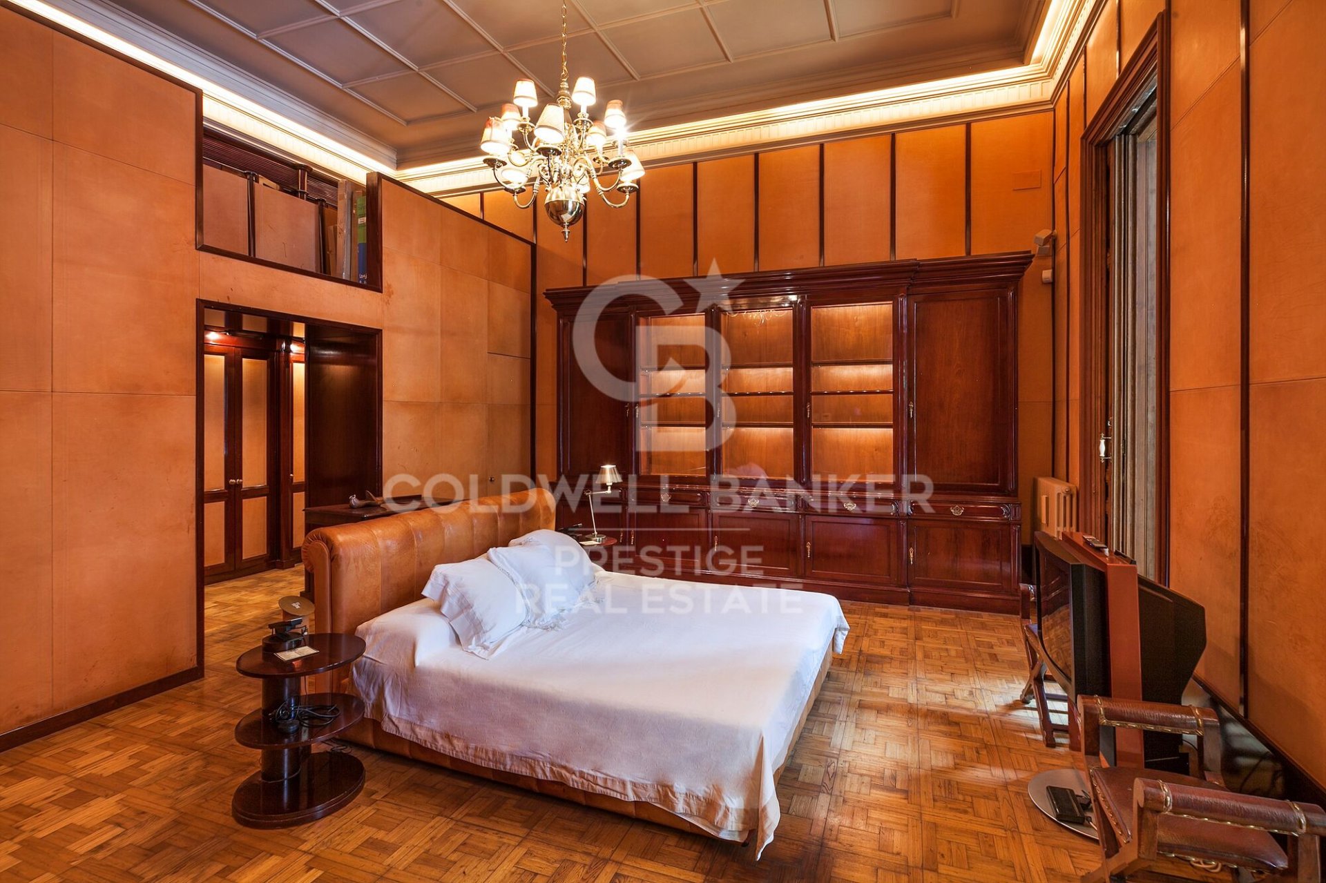Apartament w Barcelona, Hiszpania 5 sypialni, 944 mkw. nr 160377
