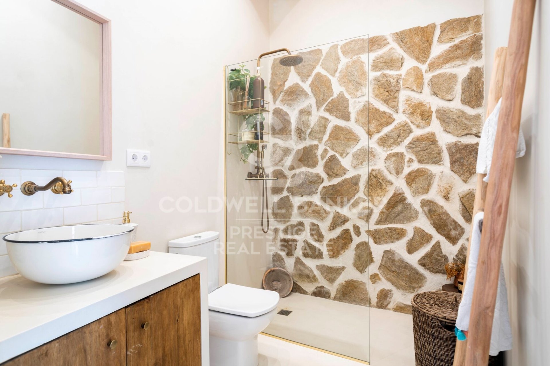 House in Molins de Rei, Barcelona, Spain 4 bedrooms, 225 sq.m. No. 160378