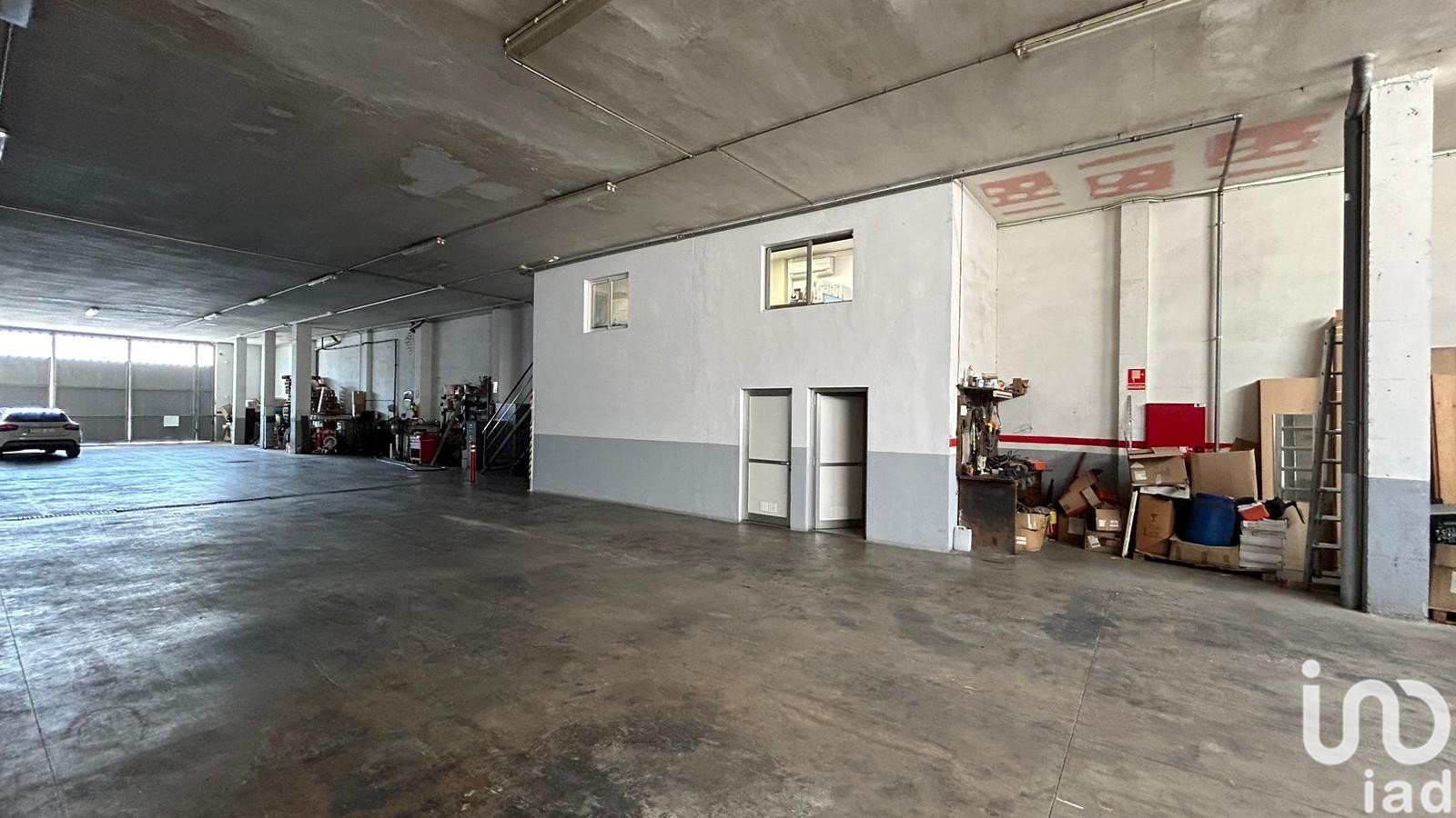 Commercial property in Terrassa, Barcelona, Spain 527 sq.m. No. 153983