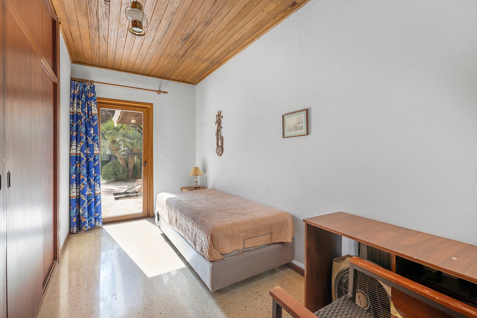Villa i Alicante, Spanien 5 sovrum, 366 kvm. Nr. 179618