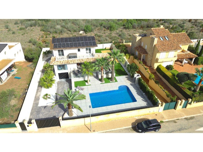 Villa i Albir, Alicante, Spanien 4 sovrum, 350 kvm. Nr. 179620