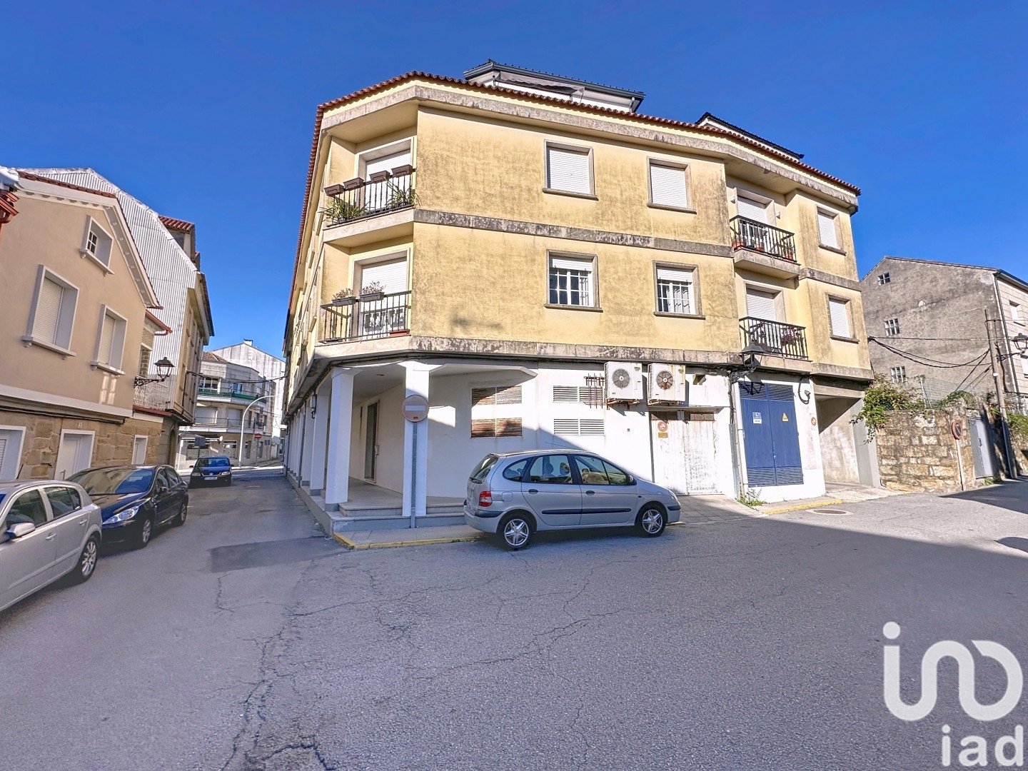 Proprietà commerciale a Vilanova de Arousa, Pontevedra, Spagna 218 mq. N° 185618