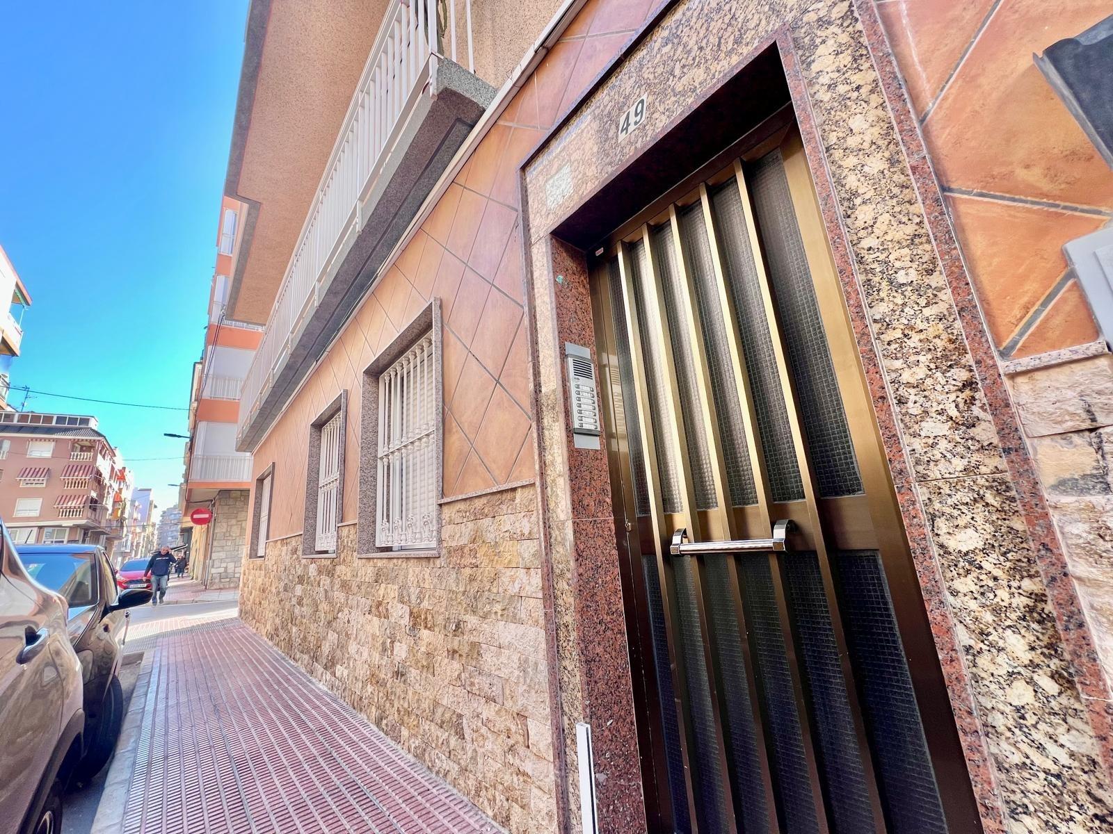 Wohnung in Santa Pola, Alicante, Spanien 1 Schlafzimmer, 90 m2 Nr. 165890