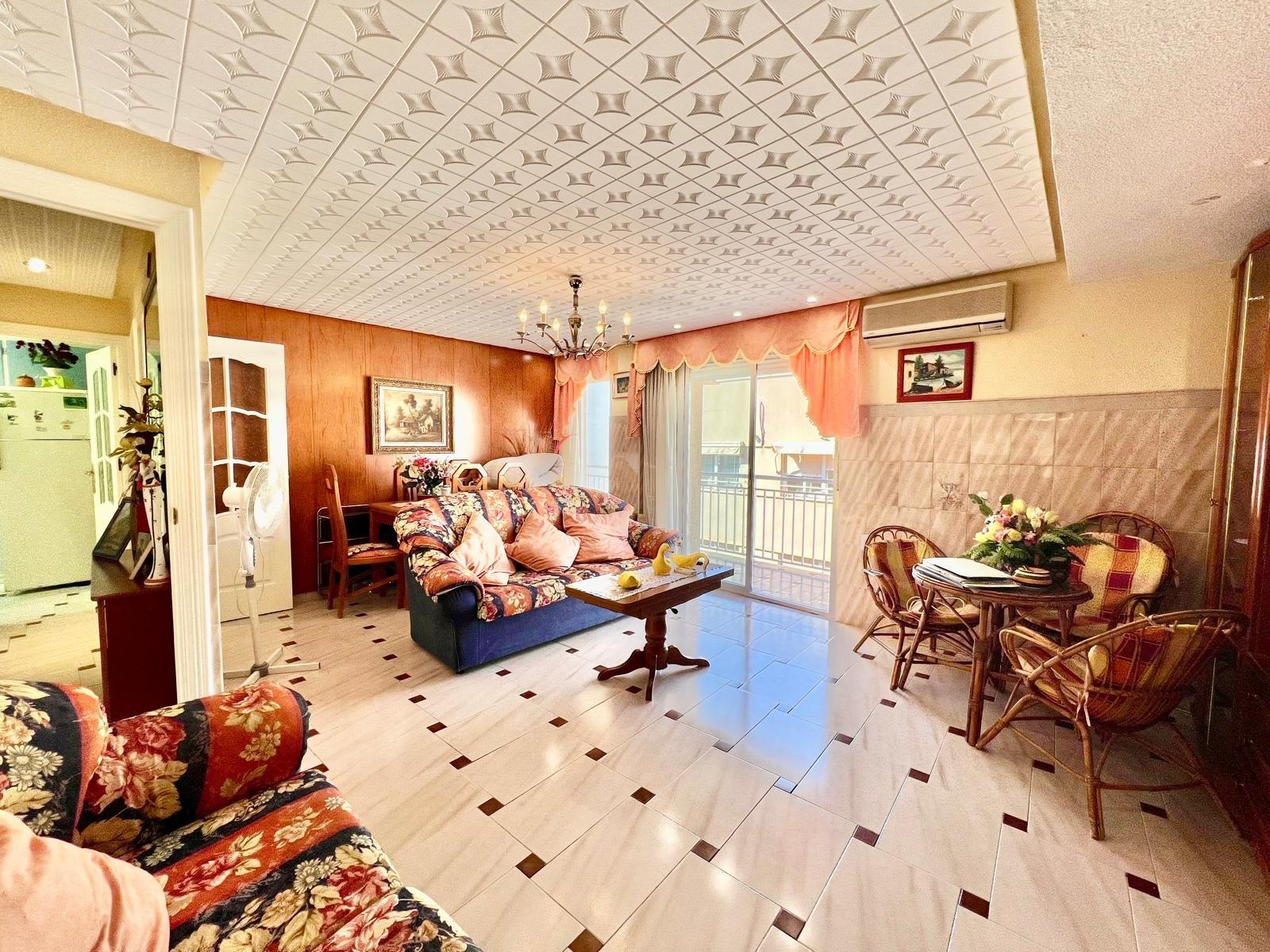 Wohnung in Santa Pola, Alicante, Spanien 1 Schlafzimmer, 90 m2 Nr. 165890