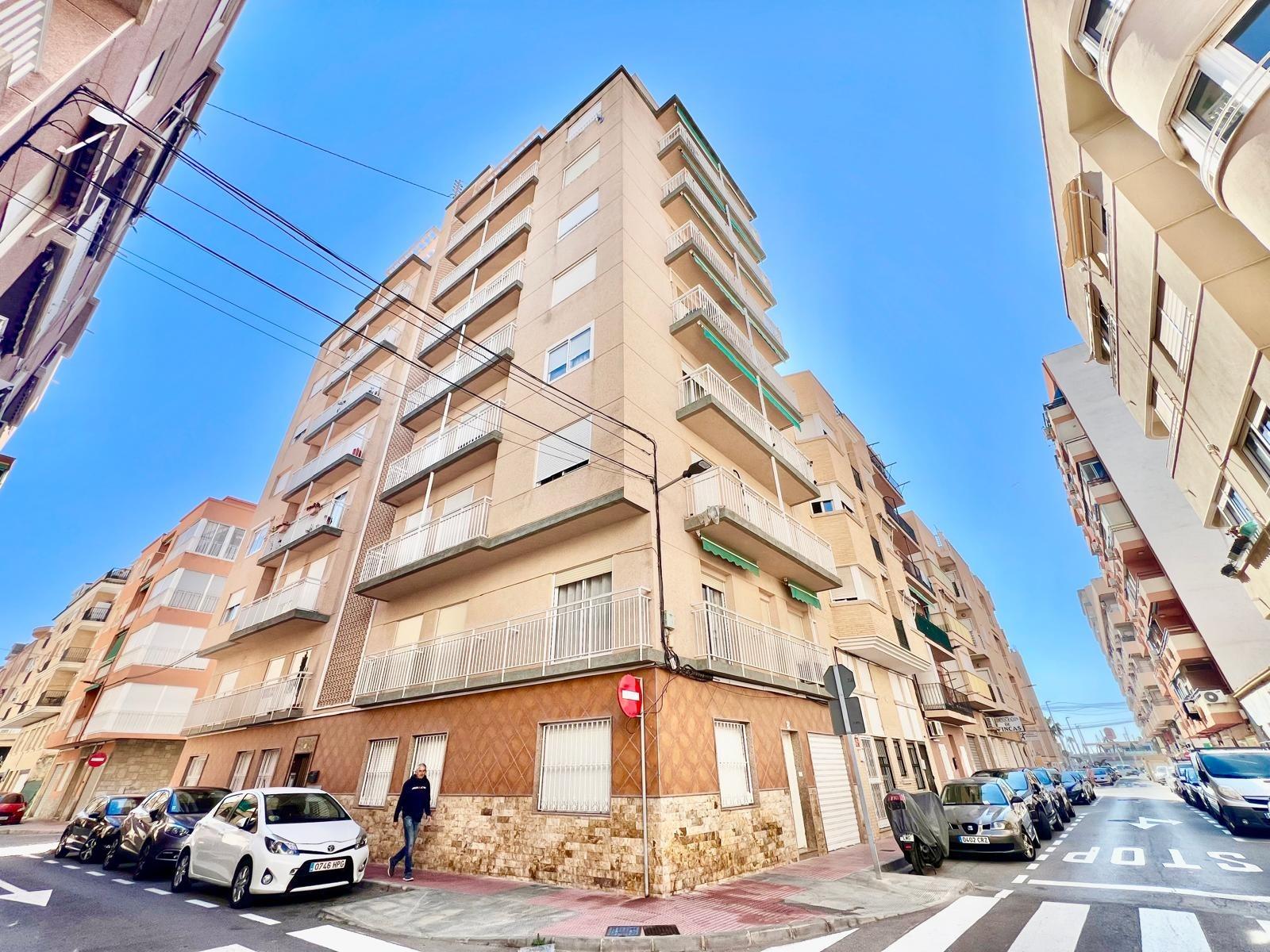 Wohnung in Santa Pola, Alicante, Spanien 1 Schlafzimmer, 90 m2 Nr. 165890