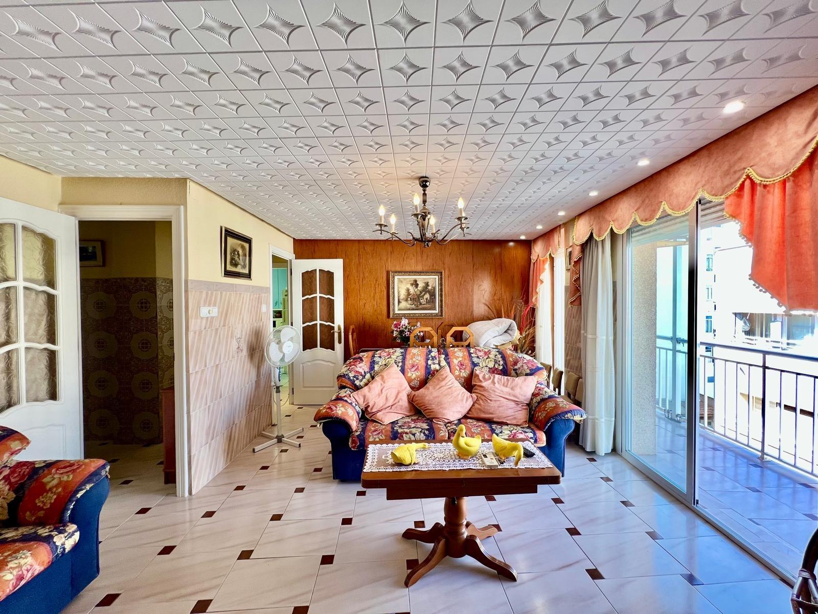 Wohnung in Santa Pola, Alicante, Spanien 1 Schlafzimmer, 90 m2 Nr. 165890