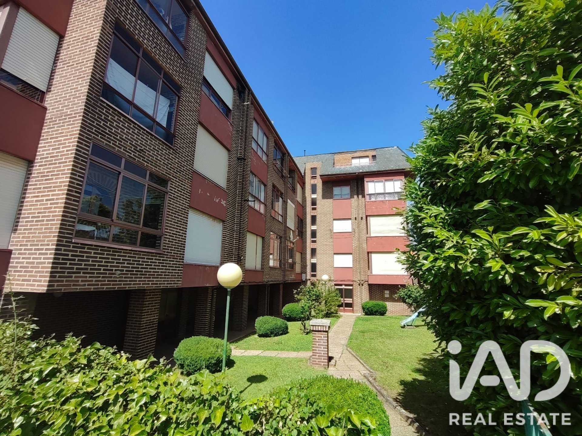 Penthouse w Villarejo de Orbigo, Leon, Hiszpania 3 sypialnie, 94 mkw. nr 194422