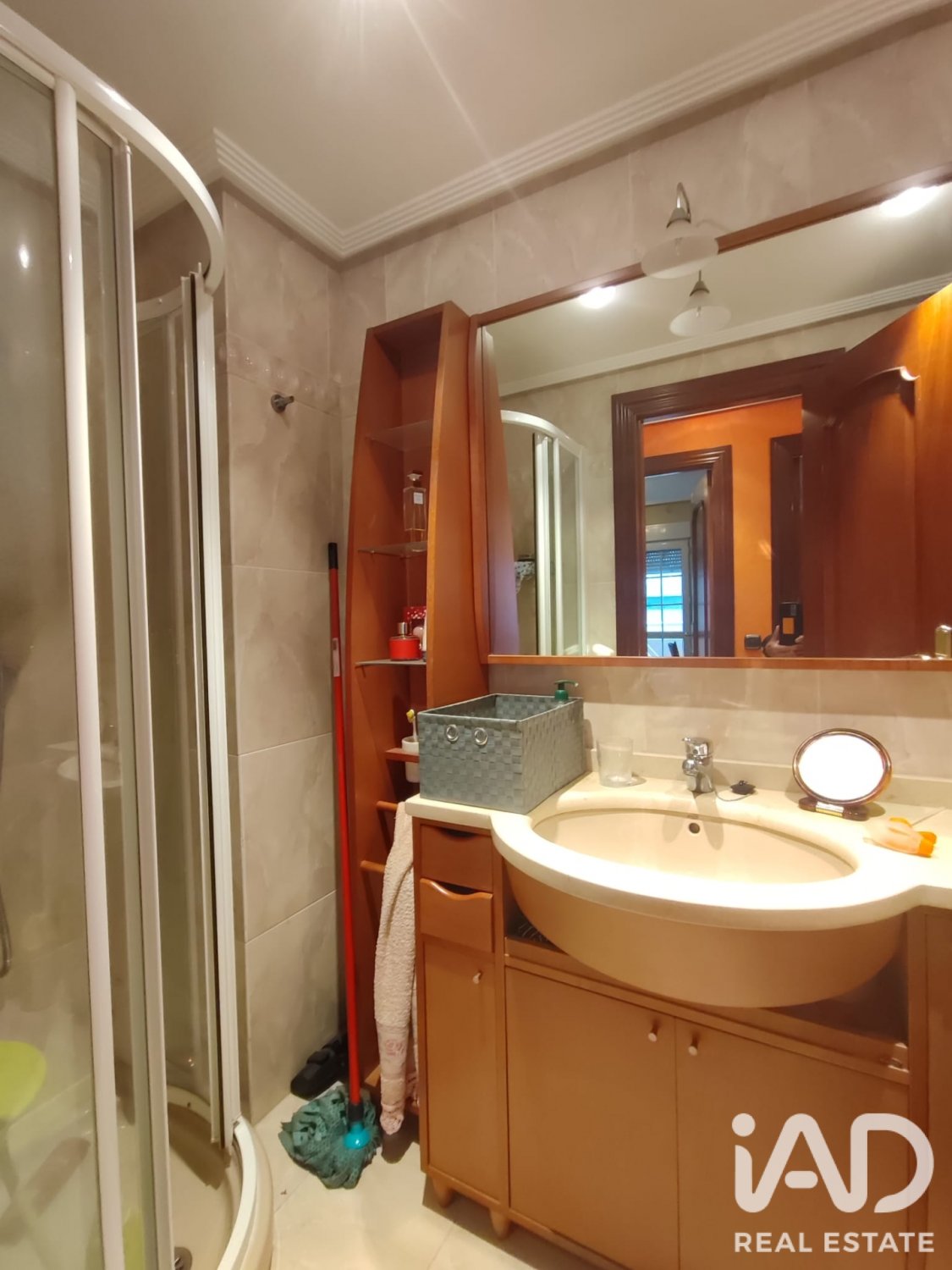 Apartment à Leon, Espagne 2 chambres, 93 m2 No. 194421