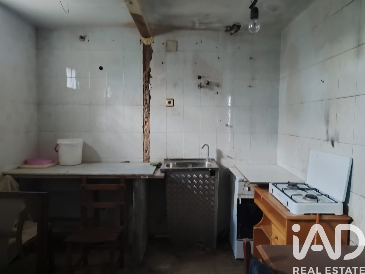 Commercial property in Astorga, Leon, Spain 2137 sq.m. No. 194418
