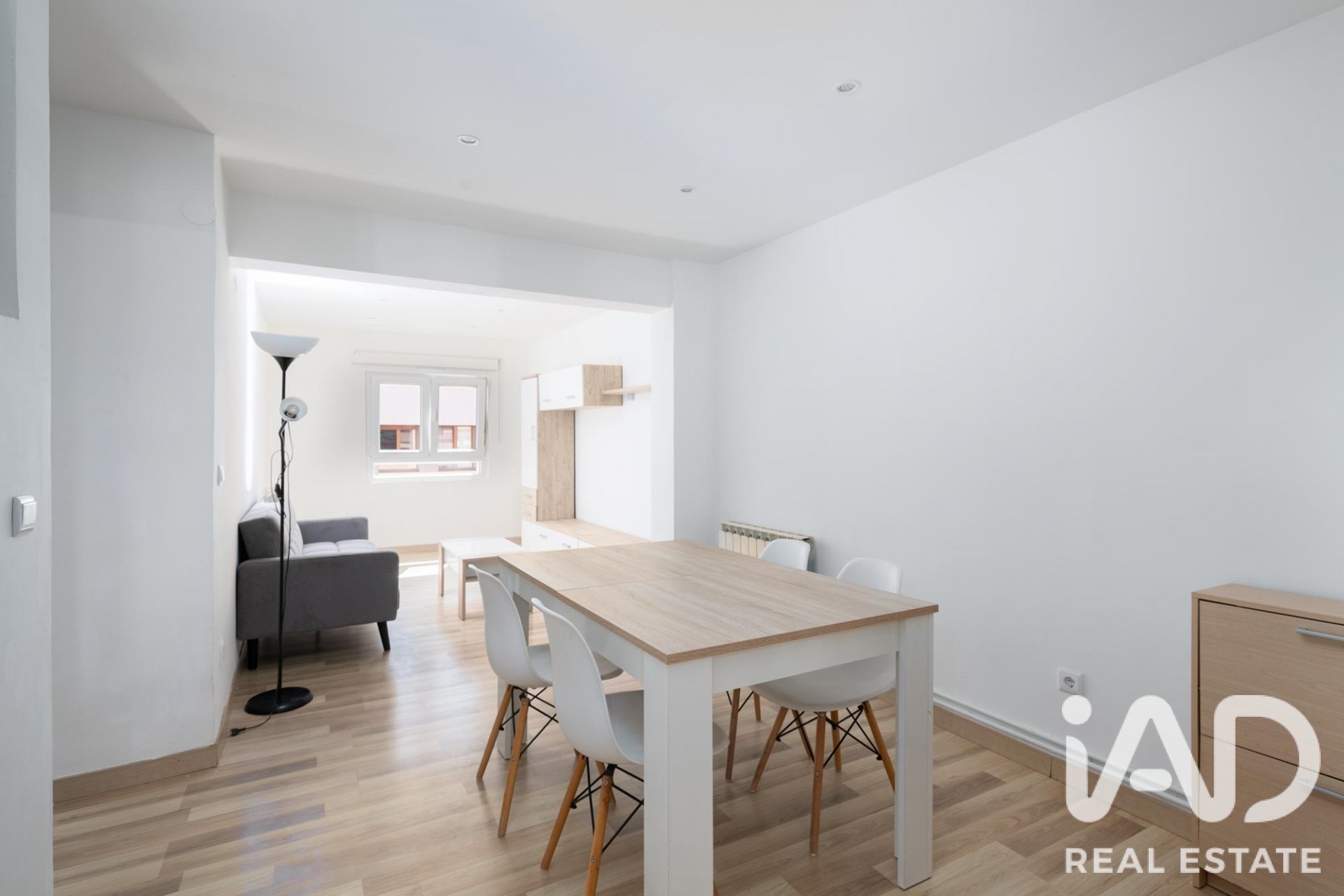 Huoneisto Gijon, Asturias, Espanja 2 makuuhuonetta, 79 m2 No. 194416