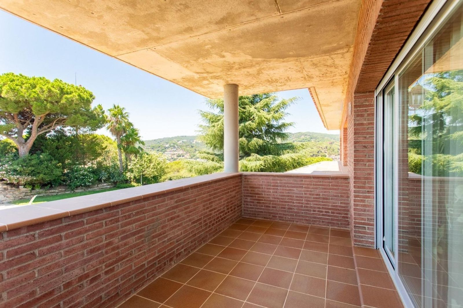 Talo Sant Andreu de Llavaneres, Barcelona, Espanja 7 makuuhuonetta, 784 m2 No. 160777