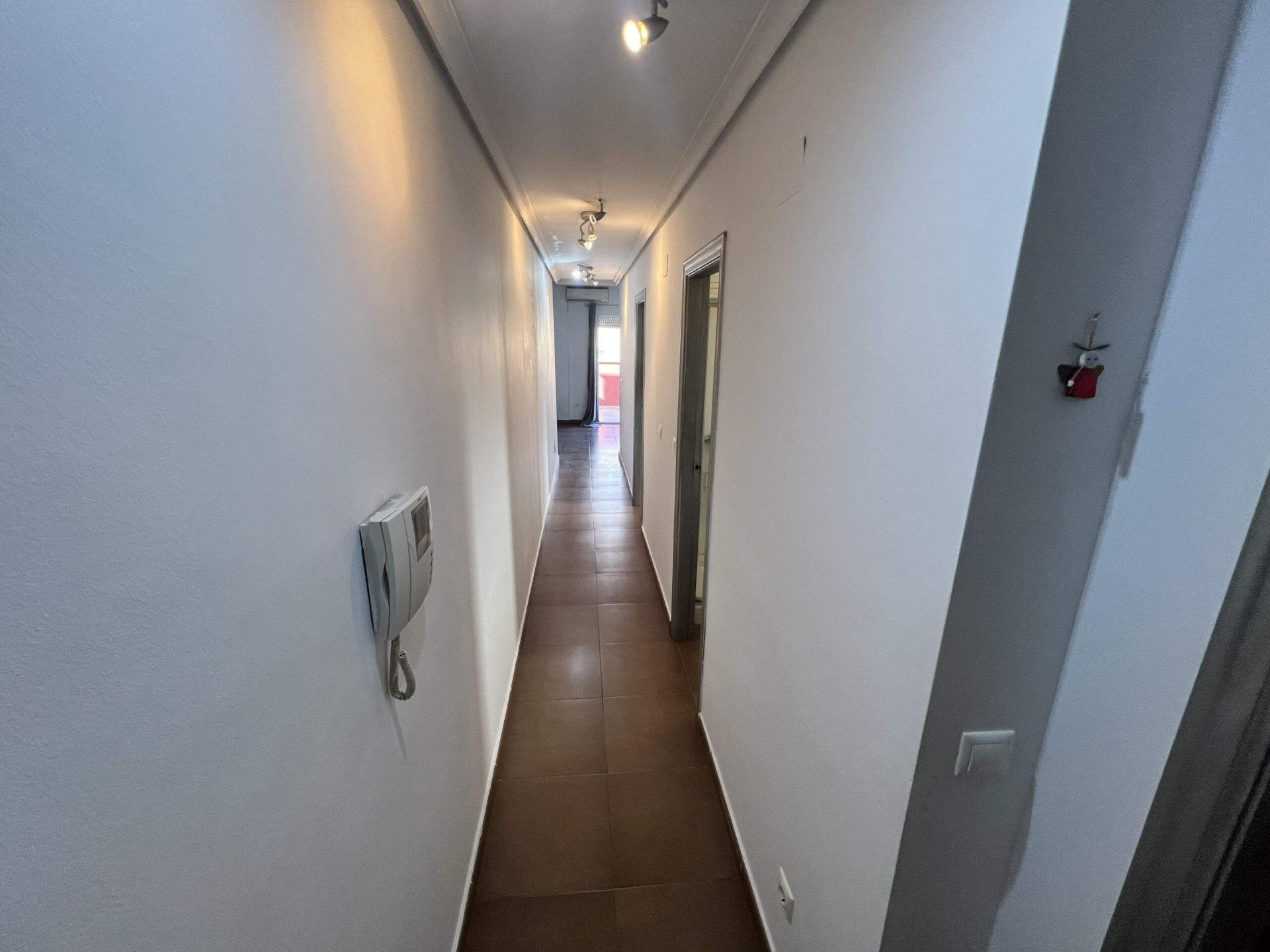 Ático en Torrevieja, Alicante, España 75 m2 No. 182977