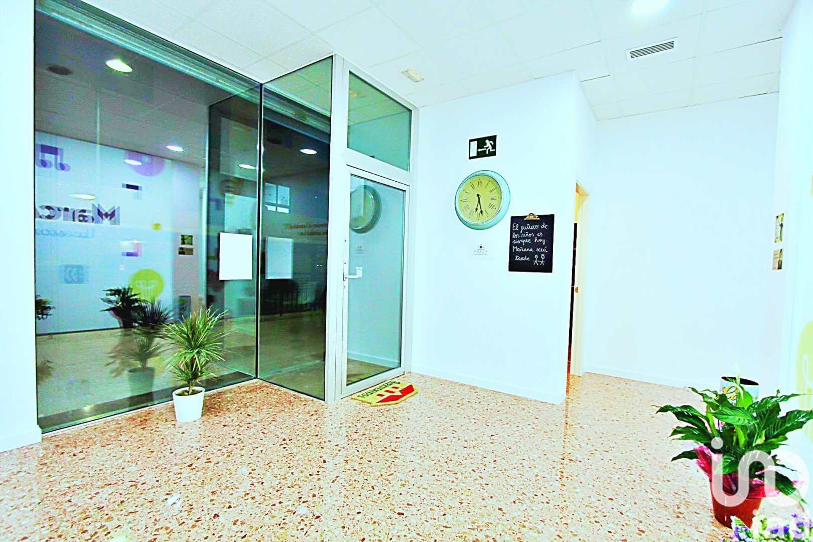Commercial property in Ibi, Alicante, Spain 3 bedrooms, 125 sq.m. No. 185943