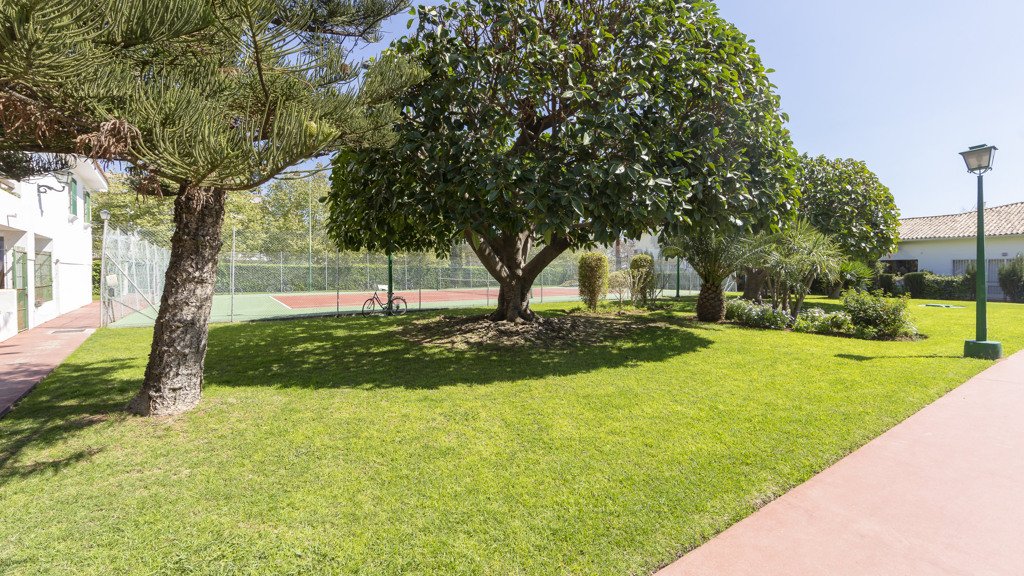 Apartamento en Marbella, Málaga, España 2 dormitorios, 82.16 m2 No. 182082